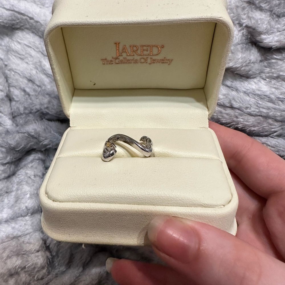 Open heart ring from Jared’s size 7